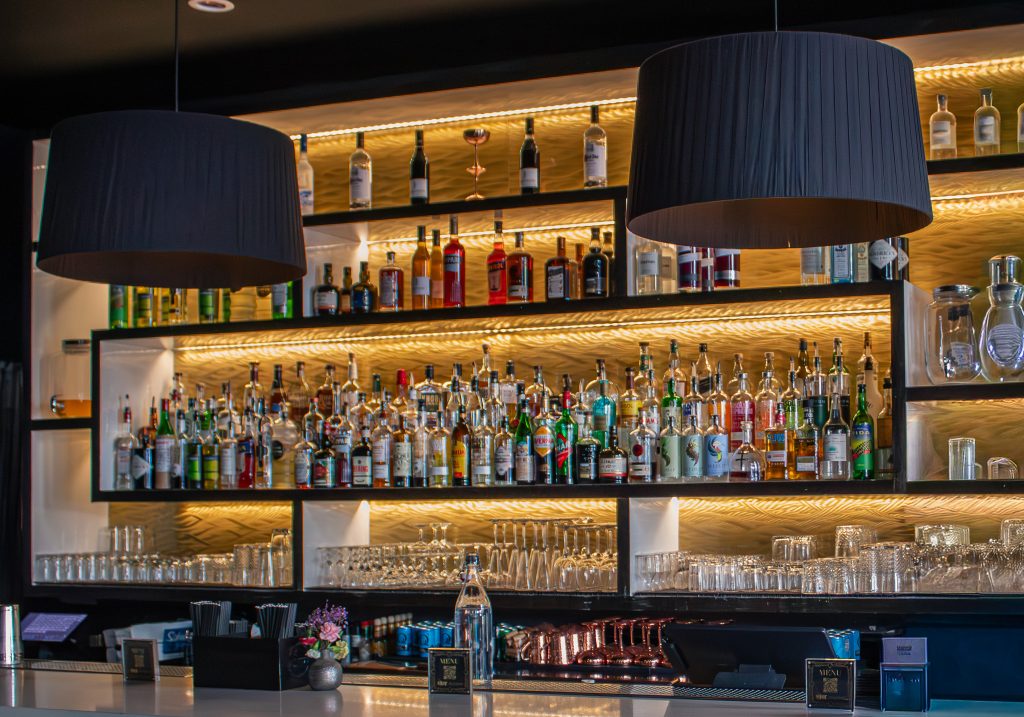 Elixir Andersonville Bar 54